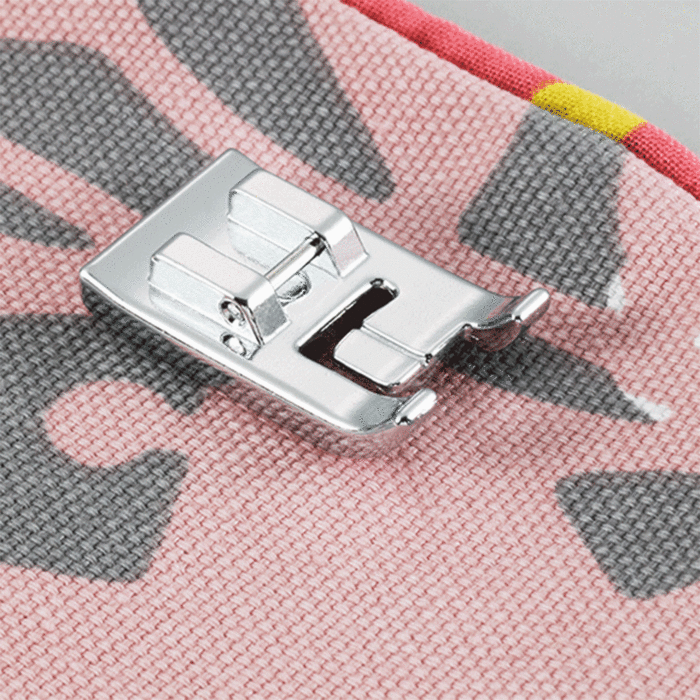 Brother Piping Foot F067 Metallic 3 x 8 x 12cm main product photo