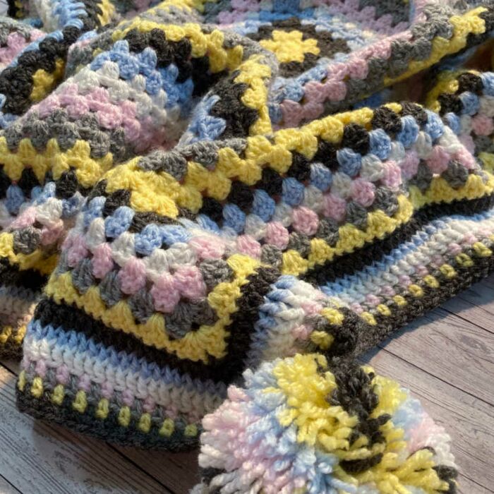 Pom Pom Candy Yarn Kit (6 balls) by @thecrochetedcabin