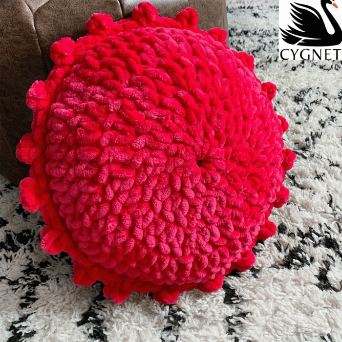 Cygnet Scrumpalicious CY1299 Scrumpa Cushion Crochet Kit main product photo