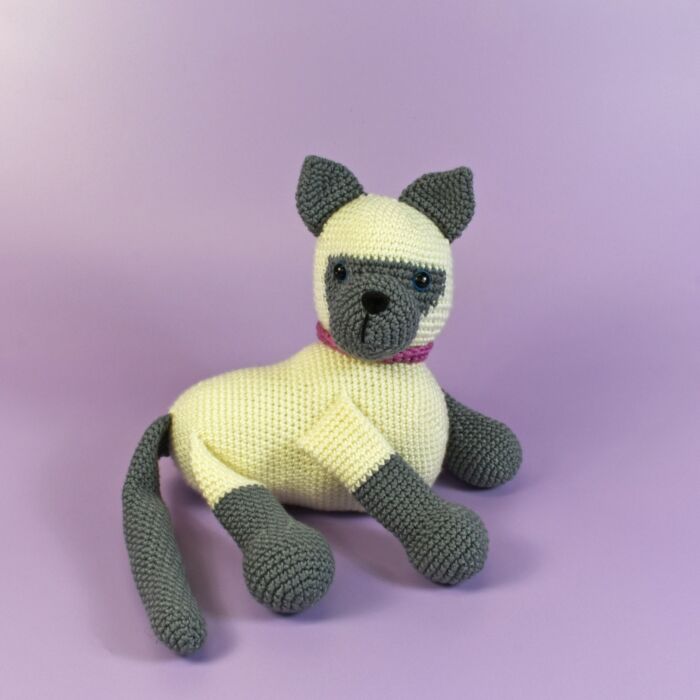 WoolCats Siamese Crochet Pattern Kit by Heather Gibbs in WoolBox Imagine Classic DK