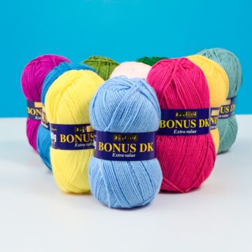 Hayfield Bonus DK Yarn - 100g Ball