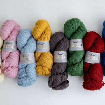 Emu Gold Bluefaced Leicester DK Yarn 100 grm Ball