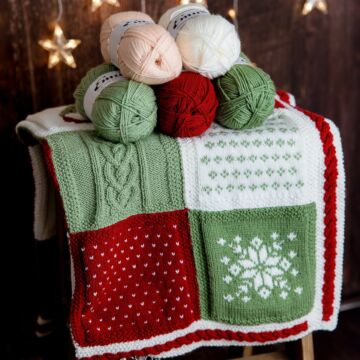 Cosy Claus Knitted Blanket Kit in EMU Classic DK  9 x 100g